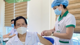 Quang Khởi - Hoàn thành tiêm chủng Vaccine phòng Covid-19 đợt 2 cho CBNV y tế tuyến đầu chống dịch  