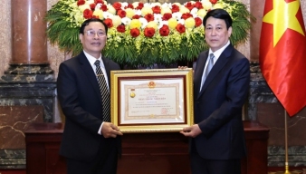 🔥🔥🔥 GIÁM ĐỐC BỆNH VIỆN - BSCKII NGUYỄN HẢI LINH VINH DỰ ĐƯỢC CHỦ TỊCH NƯỚC TRAO TẶNG DANH HIỆU CAO QUÝ: 