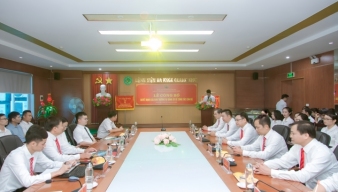 ĐẢNG BỘ BỆNH VIỆN ĐA KHOA QUANG KHỞI TỔ CHỨC LỄ CÔNG BỐ QUYẾT ĐỊNH VỀ CÔNG TÁC CÁN BỘ